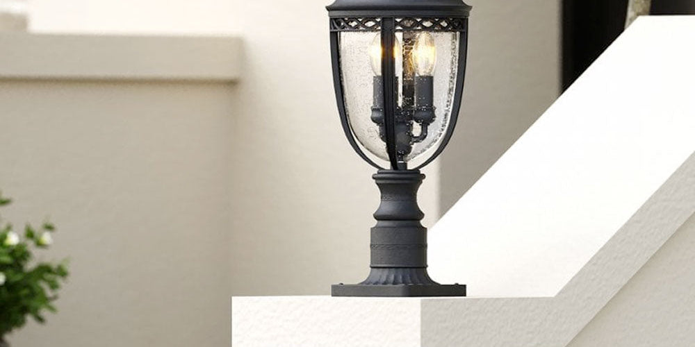 Outdoor Lamp Posts & Bollards